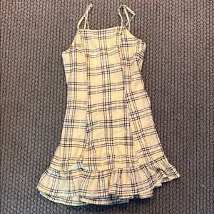 Plaid girls Dress in Yellow and Black